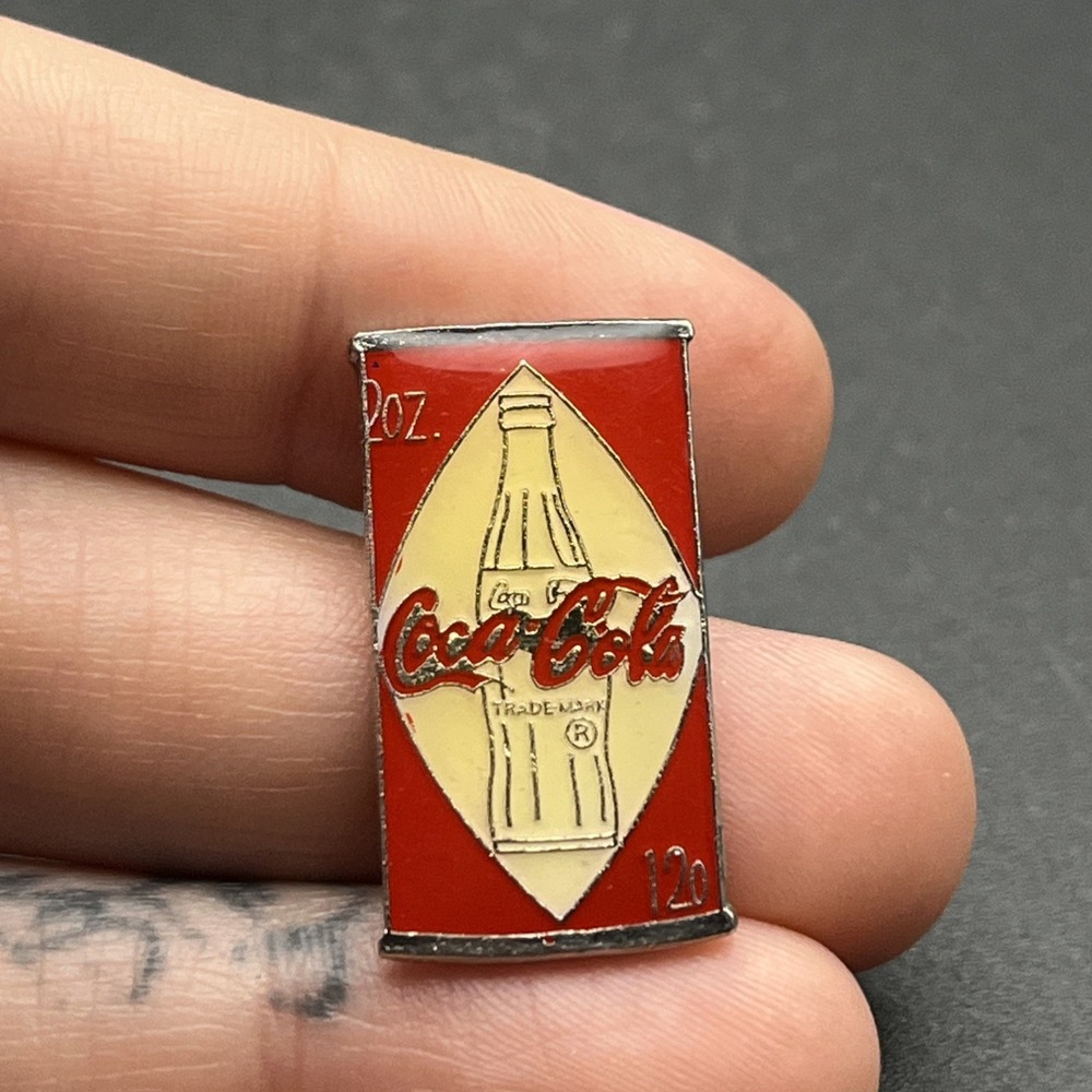 Vintage Coca-Cola Coke Can Lapel Hat‎ Pin